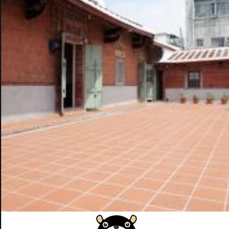 左營蓮潭郭家百年古厝 호텔 카오슝 외부 사진